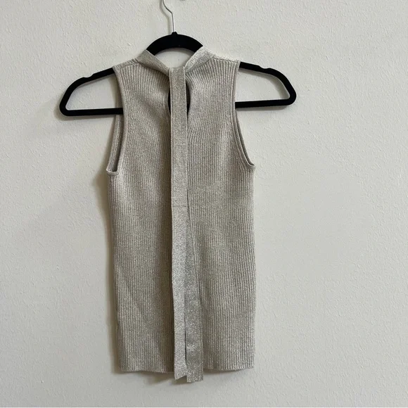 Anthropologie Ett:Twa Mock Neck Metallic Ribbed Tie-Back Sweater Tank size Small - Picture 3 of 3